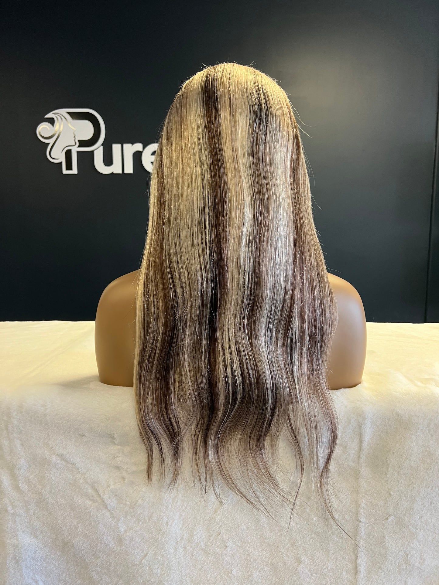 #P60/4 HD 13x4 Straight Wig